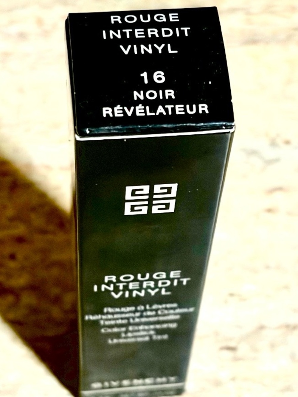 Givenchy 16 NOIR Revelateur Rouge Interdit Vinyl Enhancing Lipstick 💄 - Picture 9 of 9